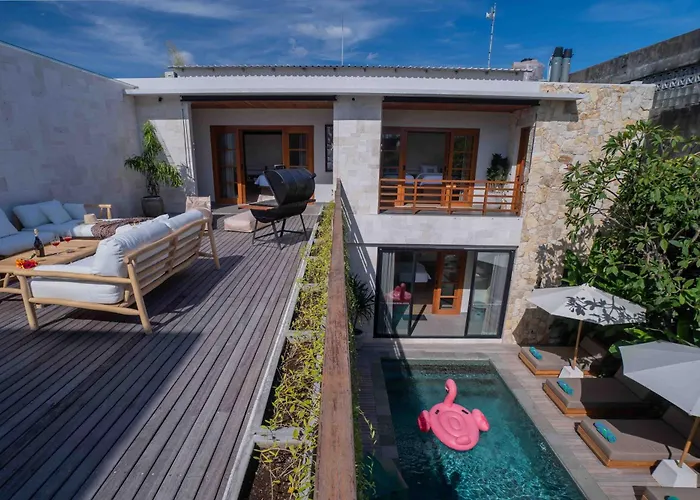 Seminyak, 4Br Family Friendly Villa W Cook& Pool